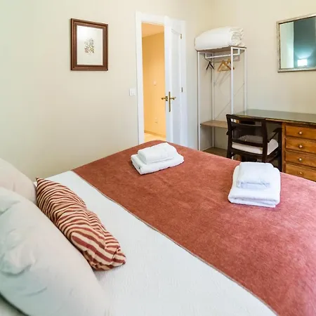 Apartment Entrenaranjos