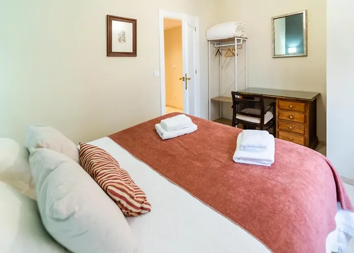 Apartment Entrenaranjos